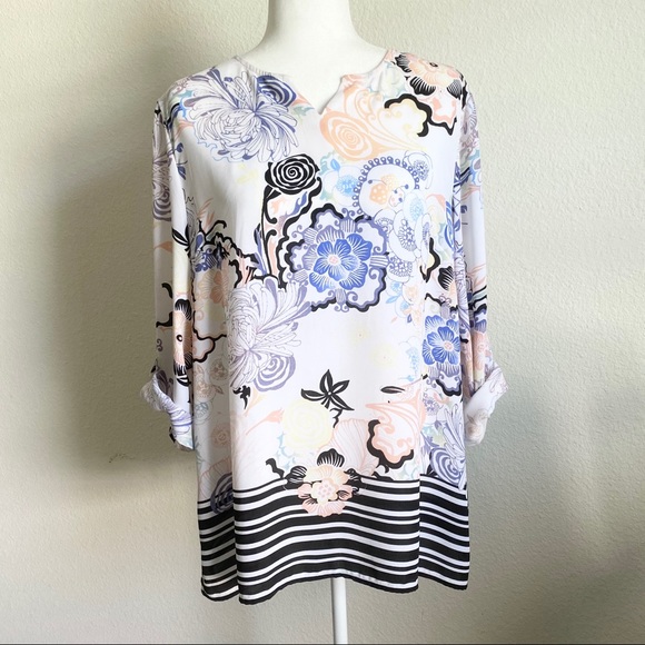 Chico's Floral Roll Tab Sleeve Tunic Blouse 2 - Picture 1 of 5